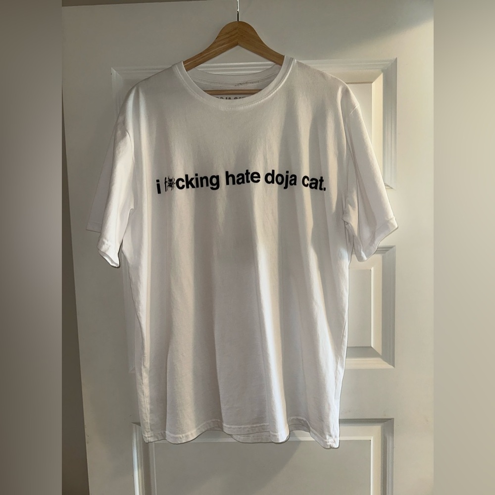 Dojo cat graphic t shirt